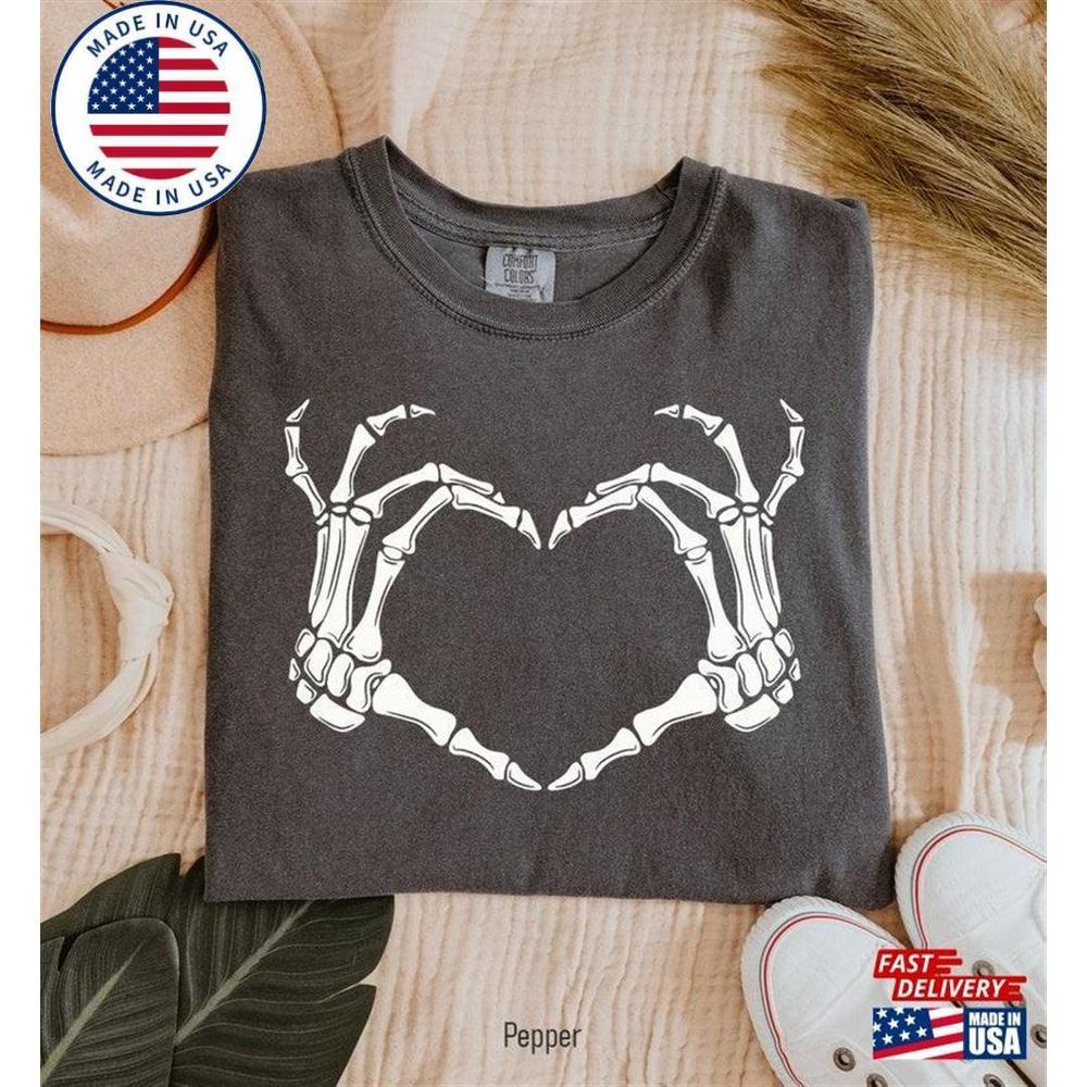 Skeleton Hand Shirt Halloween Womens Spooky Season Shirt Classic T-Shirt